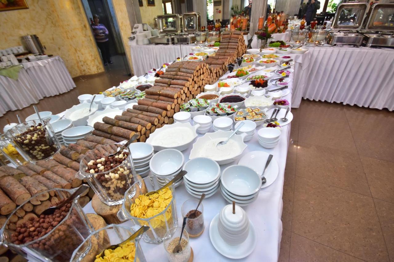 Hotel Chao Batumi Esterno foto